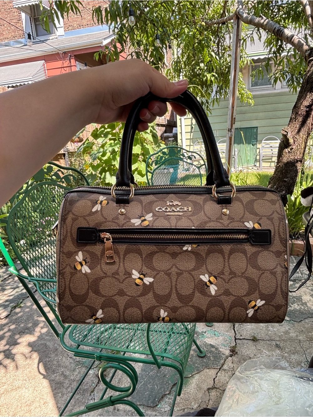 ROWAN SATCHEL IN SIGNATURE CANVAS WITH BEE PRINT